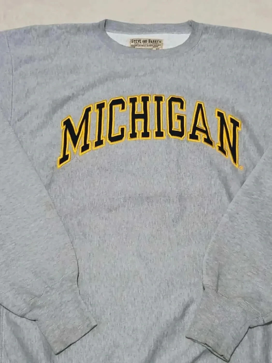 Michigan Steve & Barry's grijze XL sweatshirt met geborduurd logo Amerikaanse universiteit – photo 3